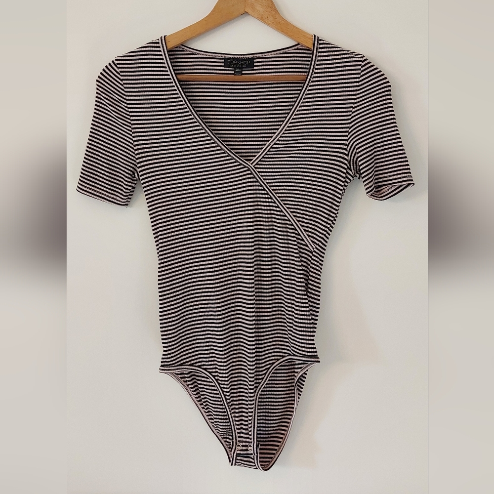 Topshop Short Sleeve Navy Blue/Pink Striped Bodysuit US Size 2